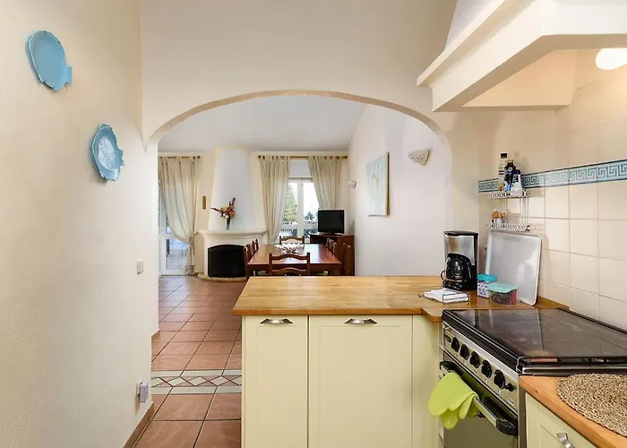 Bay W Private Pool וילה